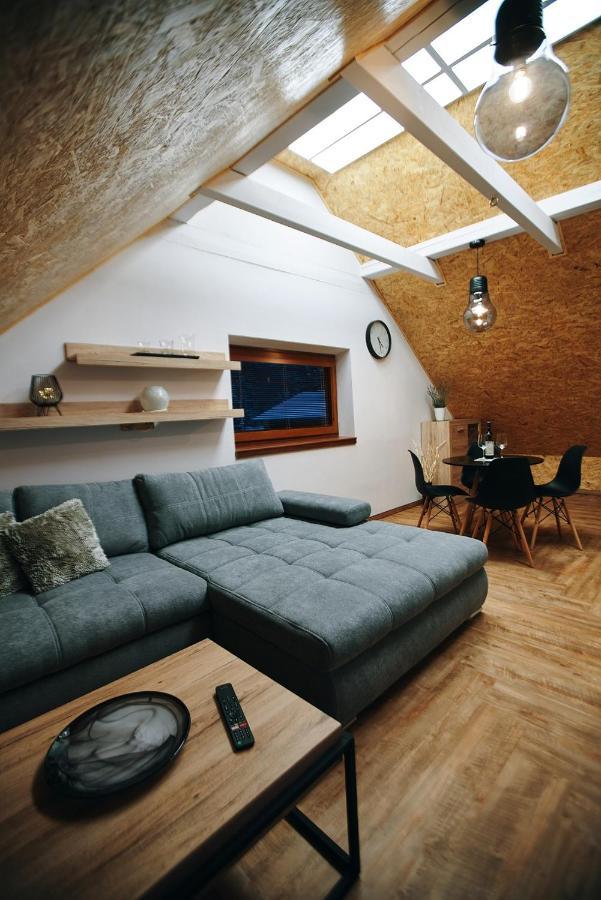 Appartamento Garage Harrachov Esterno foto